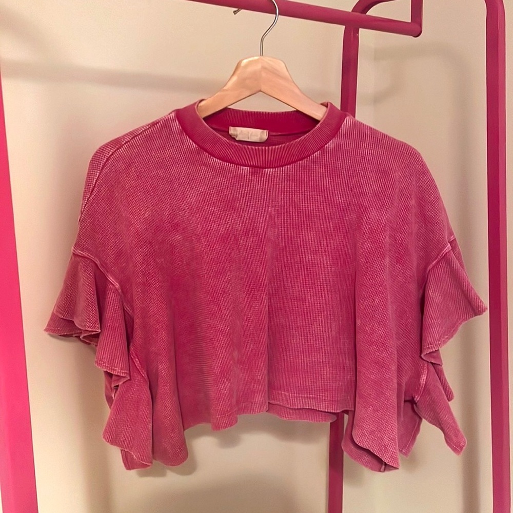 altar’d state flowy top